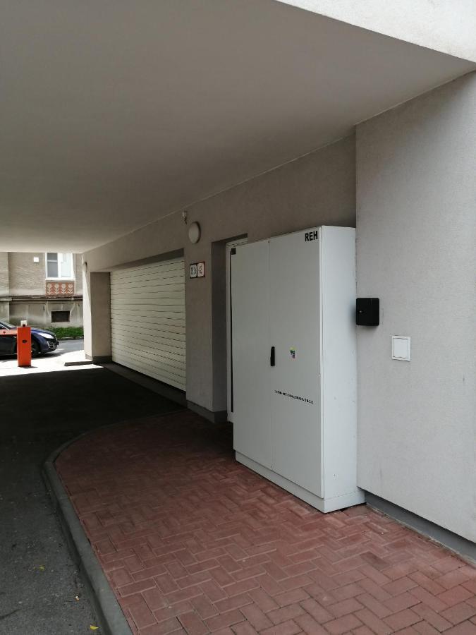 Modern City Center Apartment With Private Parking Martin Luaran gambar